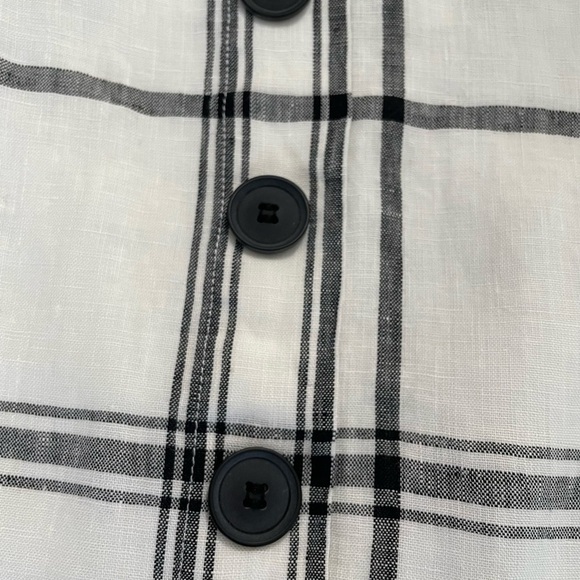 Forever 21 women’s 100%Linen white black plaid buttons front mini skirt size M - Picture 4 of 4